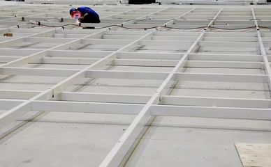 顺排工序，倒排工期 一座“智造”工厂的自动售货机生产加速记